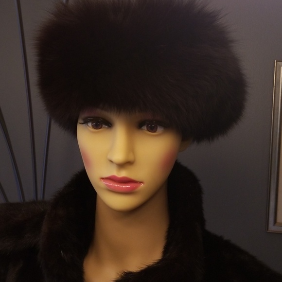 Other - Fox fur hat